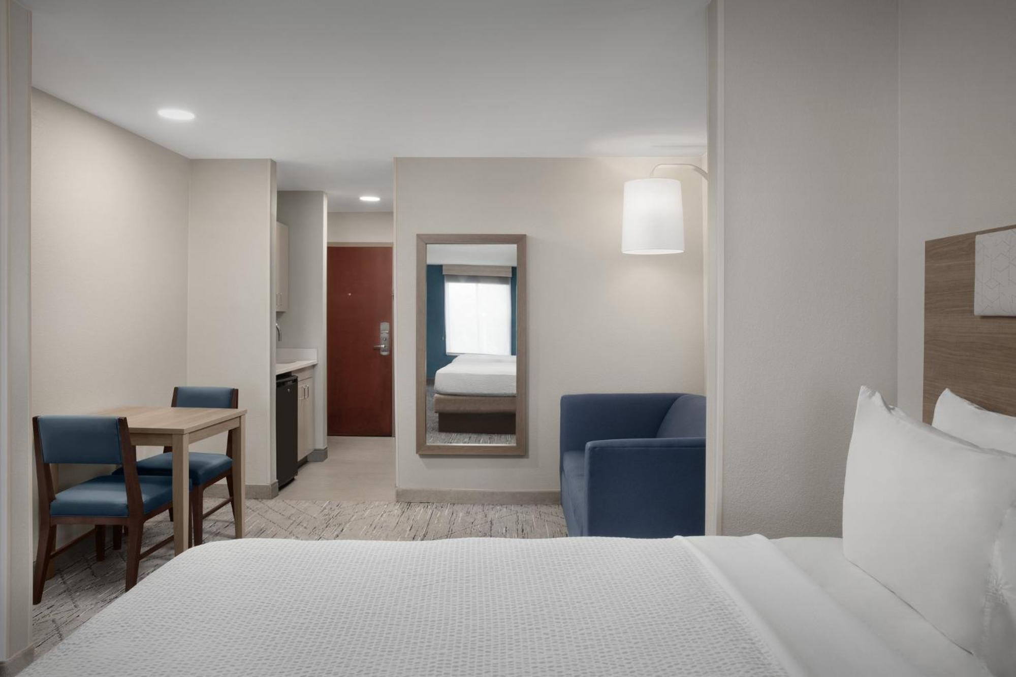 Holiday Inn Express & Suites By Ihg Chambersburg By Ihg Екстер'єр фото