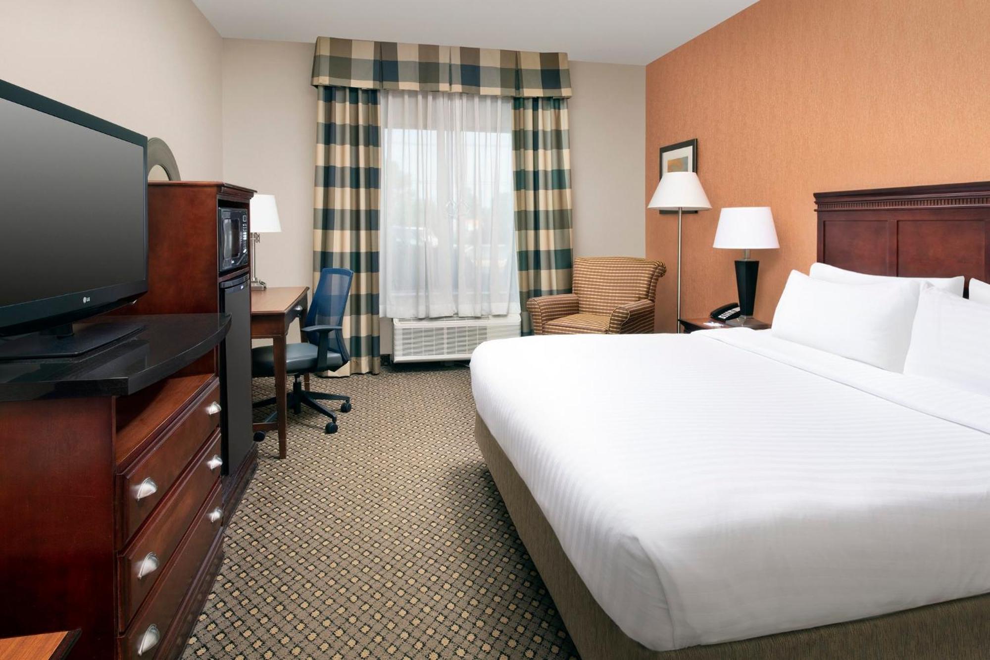 Holiday Inn Express & Suites By Ihg Chambersburg By Ihg Екстер'єр фото