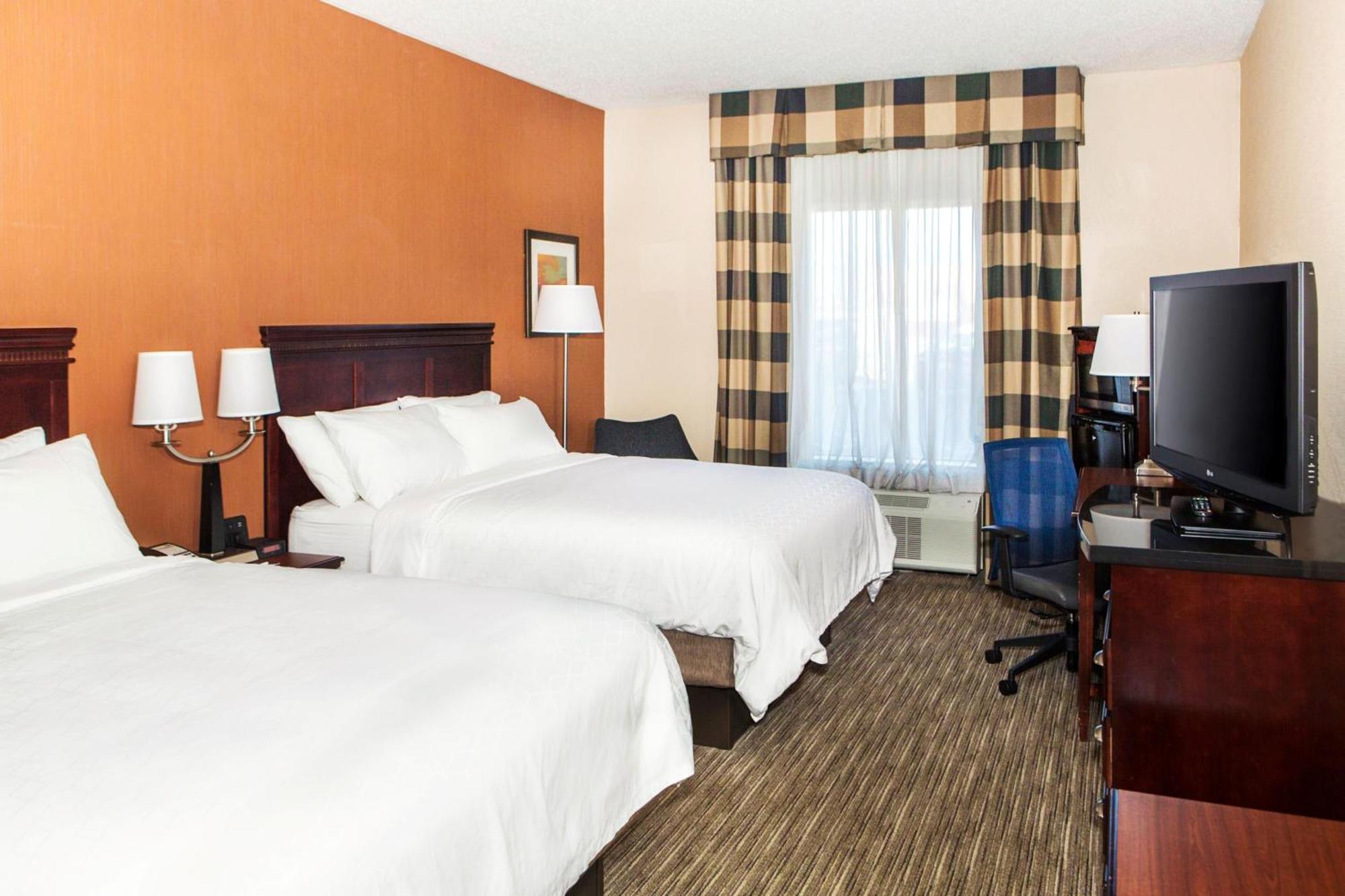 Holiday Inn Express & Suites By Ihg Chambersburg By Ihg Екстер'єр фото